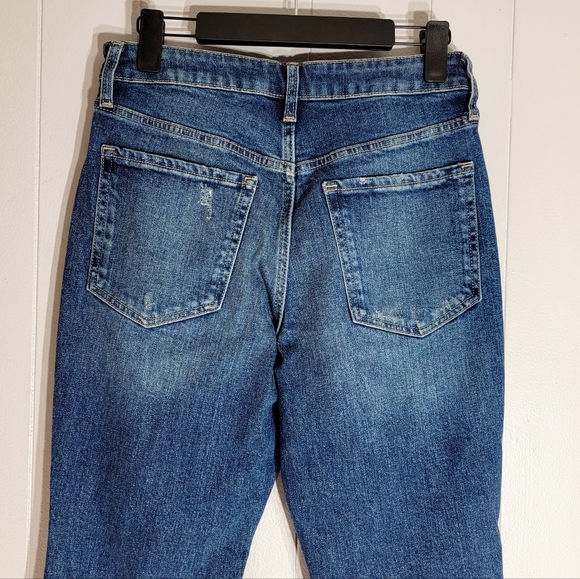 4/$20 Old Navy O.G. Straight Leg Distressed Blue Jeans Size 6 - Picture 5 of 7